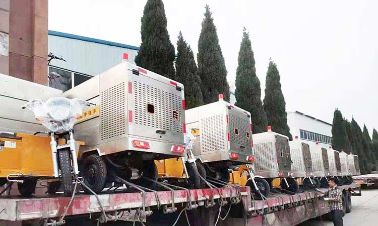 小型三輪高壓清洗車裝車發(fā)貨 小型三輪高壓清洗車