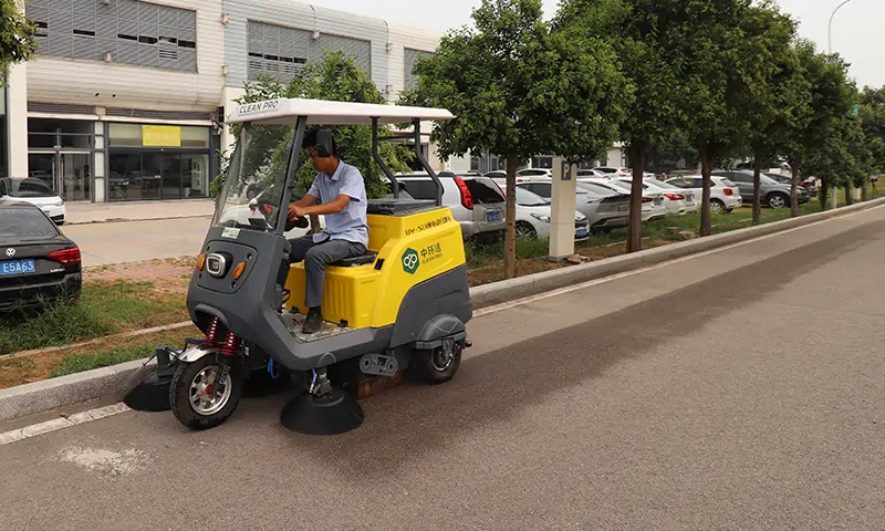 創新環衛，綠色未來：純電動清掃車的革命