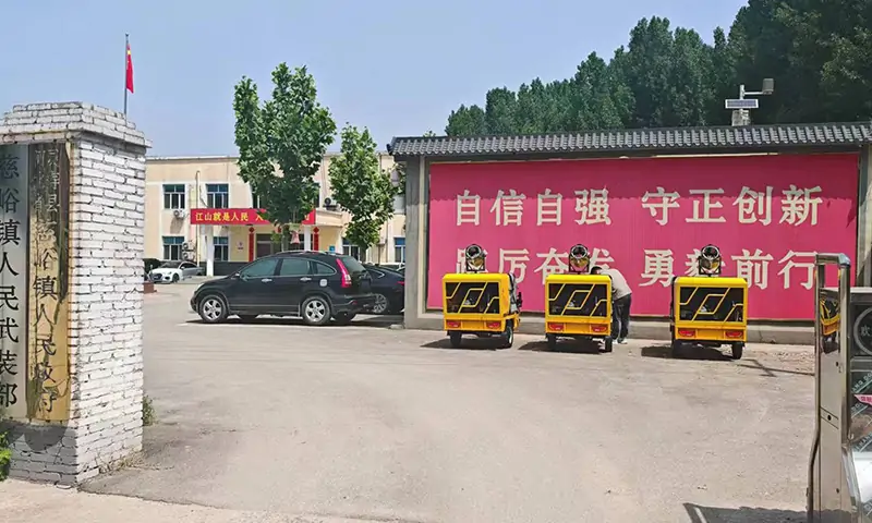 三輪經濟型高壓清洗車發貨，助力城市環衛建設！