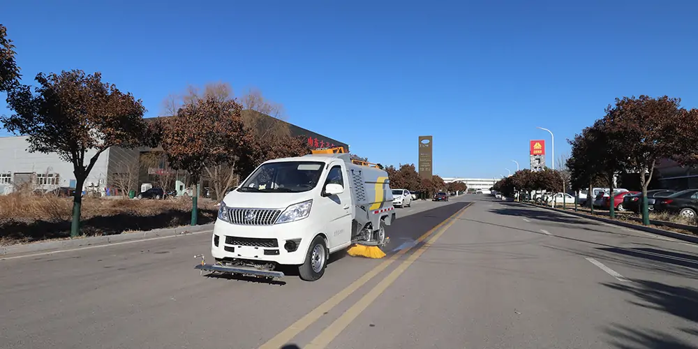 可上牌洗掃車(chē) 可上牌電動(dòng)洗掃車(chē) 可上牌純電動(dòng)洗掃車(chē) 可上牌小型電動(dòng)洗掃車(chē) 可上牌電動(dòng)小型洗掃車(chē)