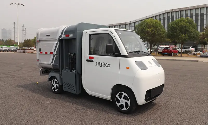新能源四輪垃圾清運車：高效環保，助力城市清潔